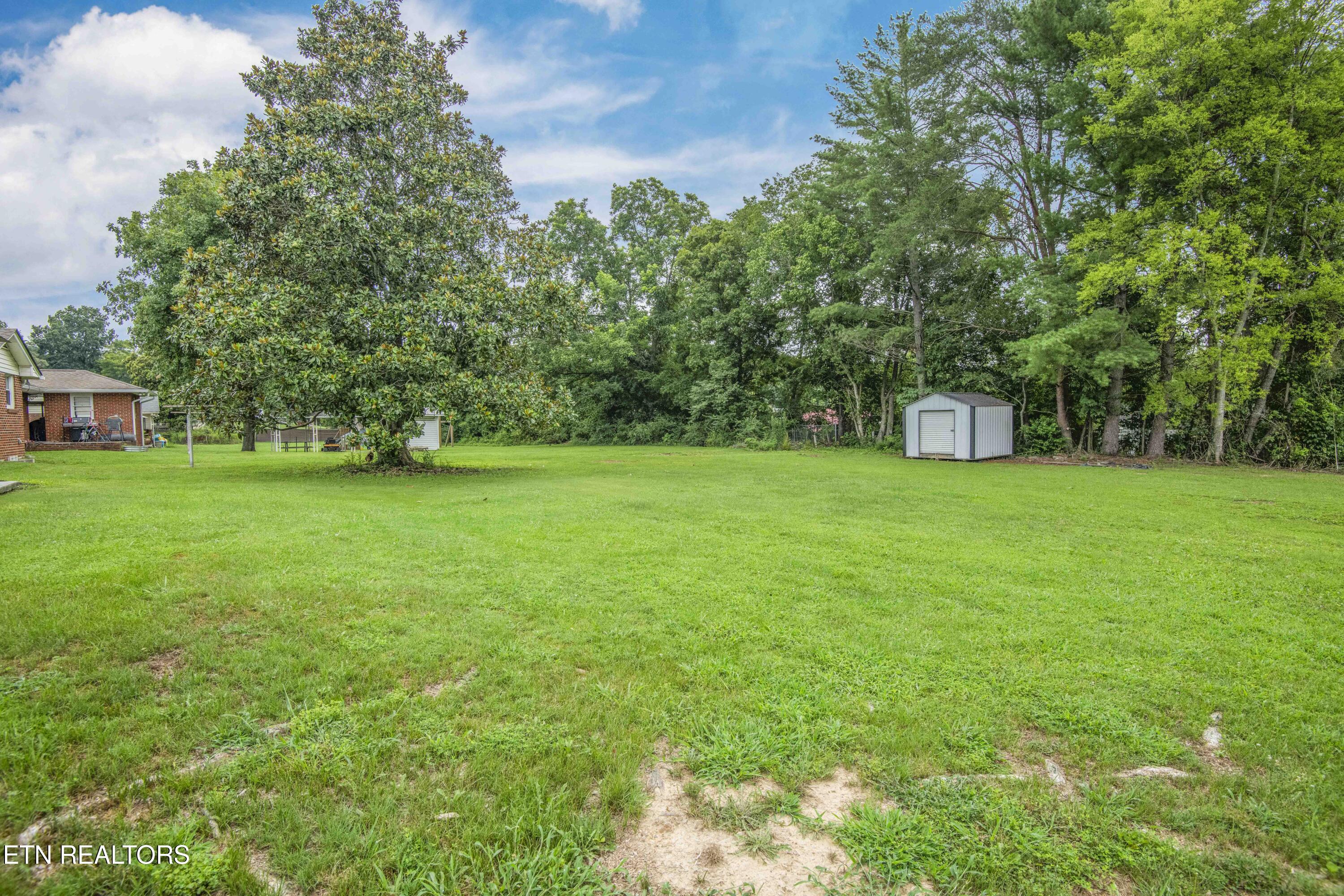 107 Hillcrest Lane