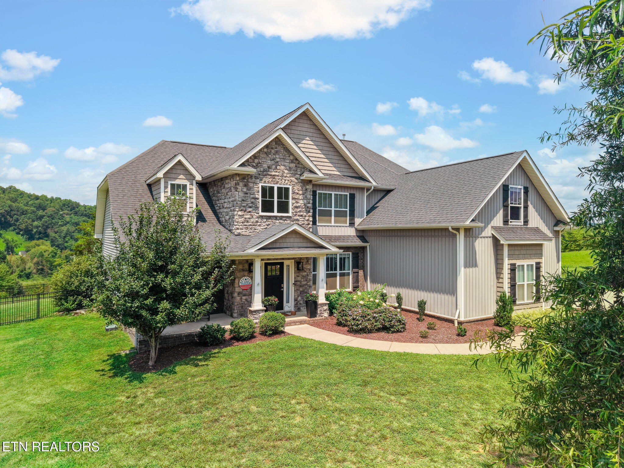 102 Pineberry West Rd