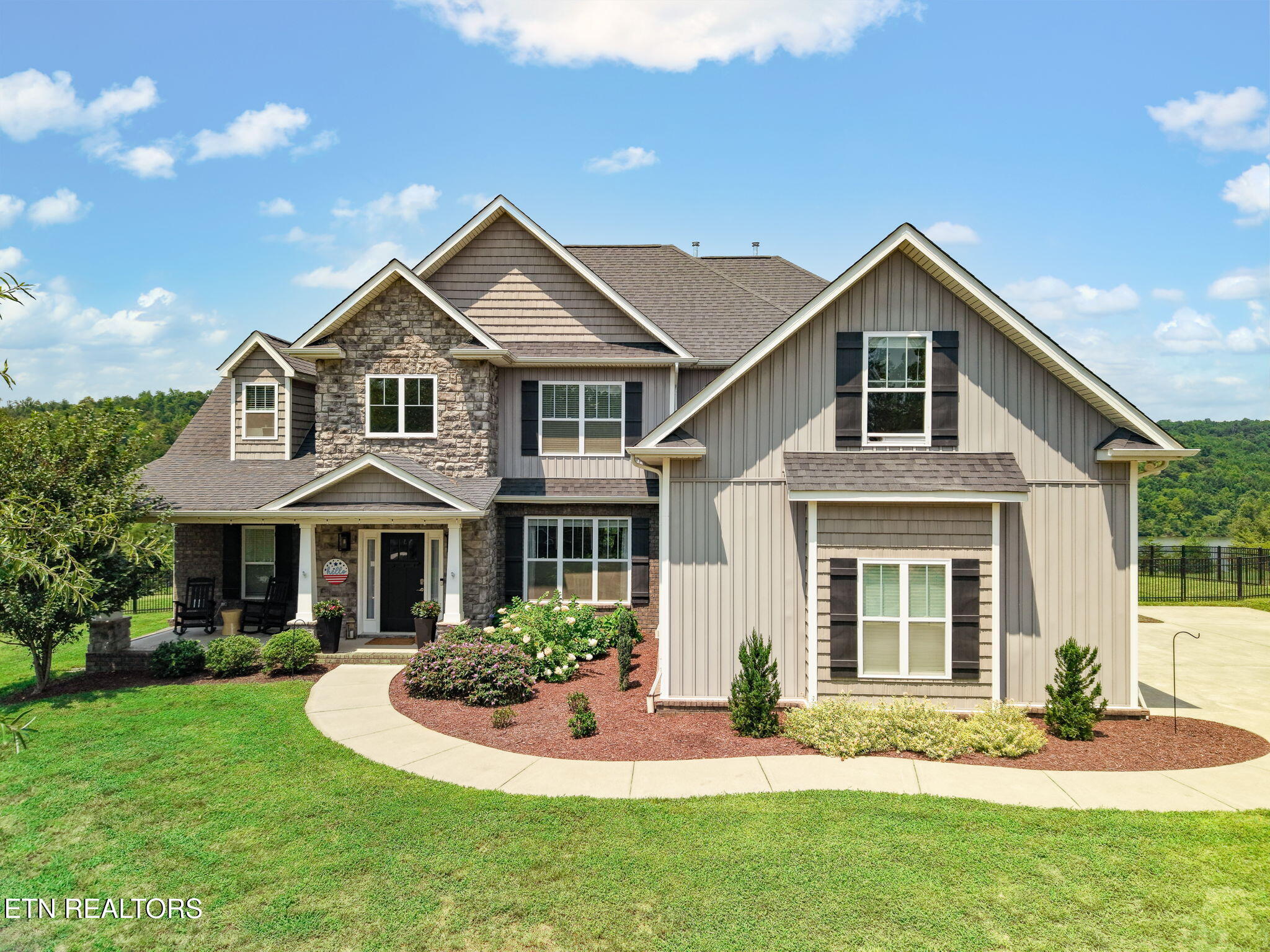 102 Pineberry West Rd