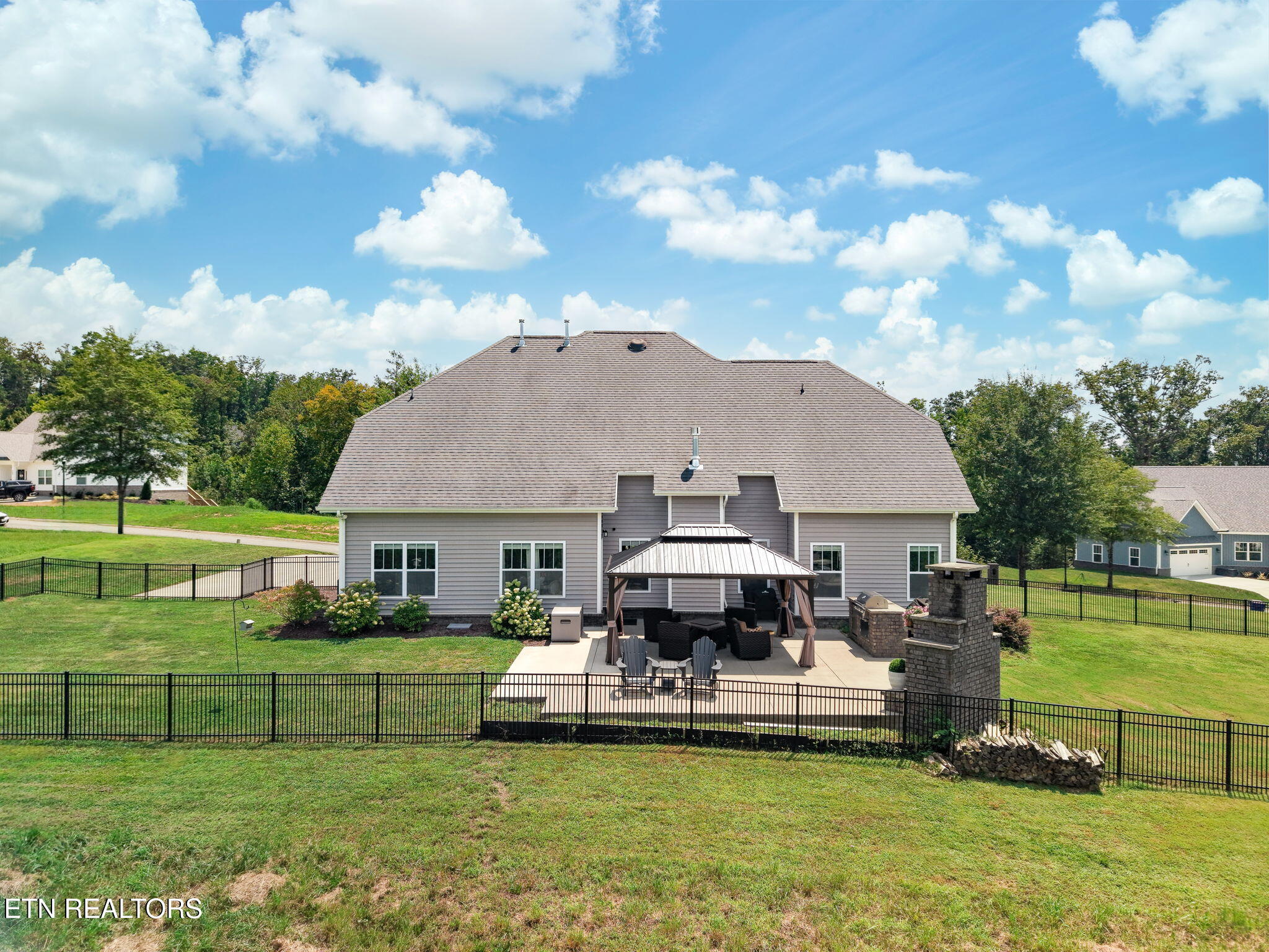 102 Pineberry West Rd