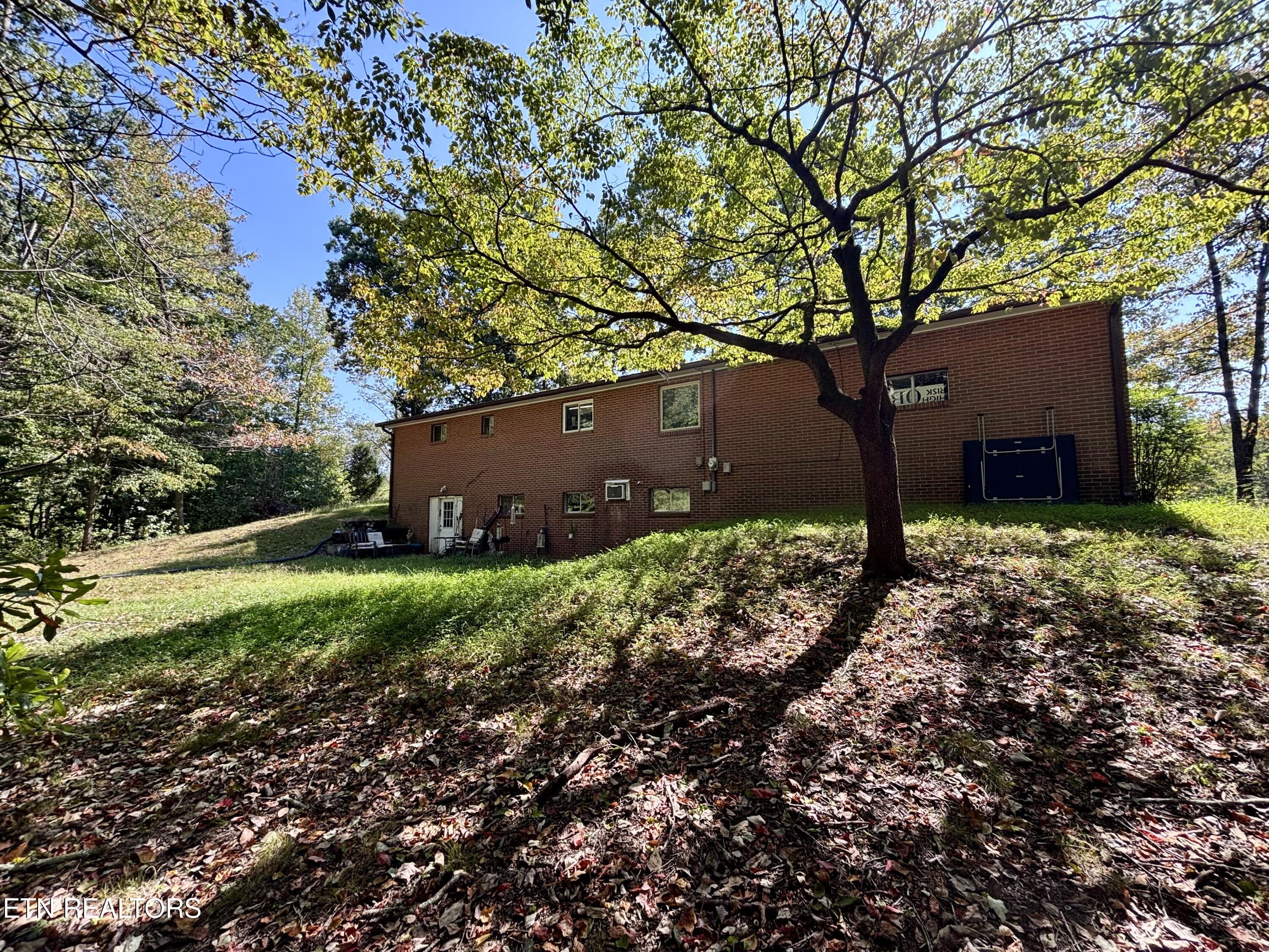145 Scott Rd