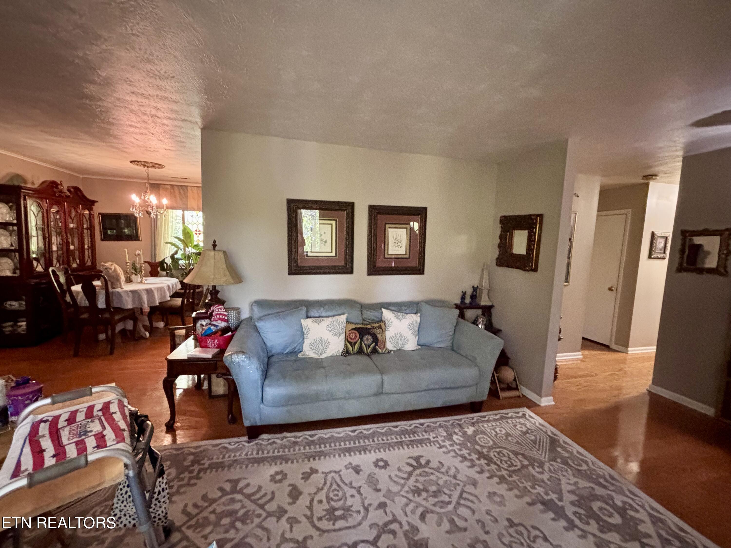 145 Scott Rd