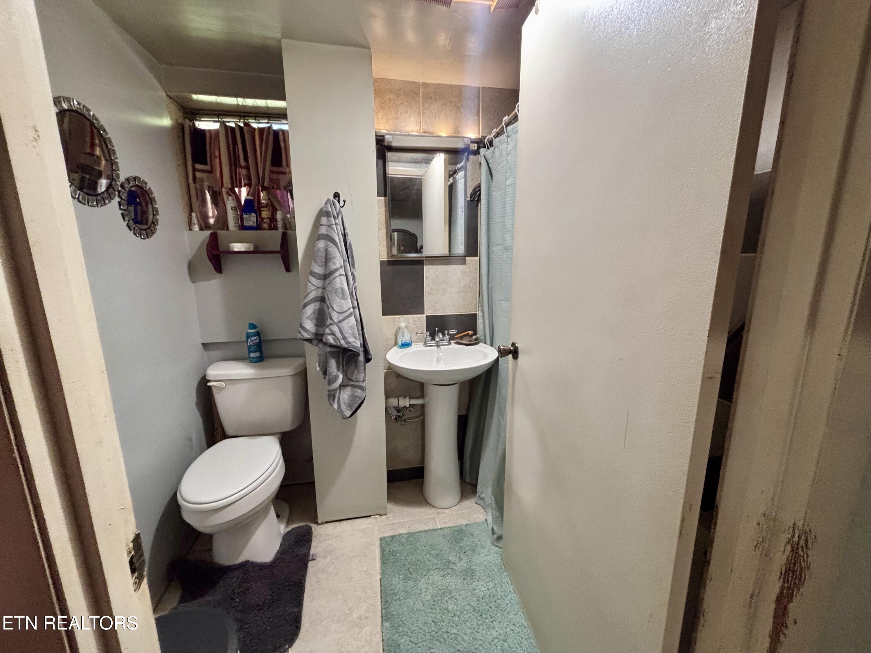 145 Scott Rd