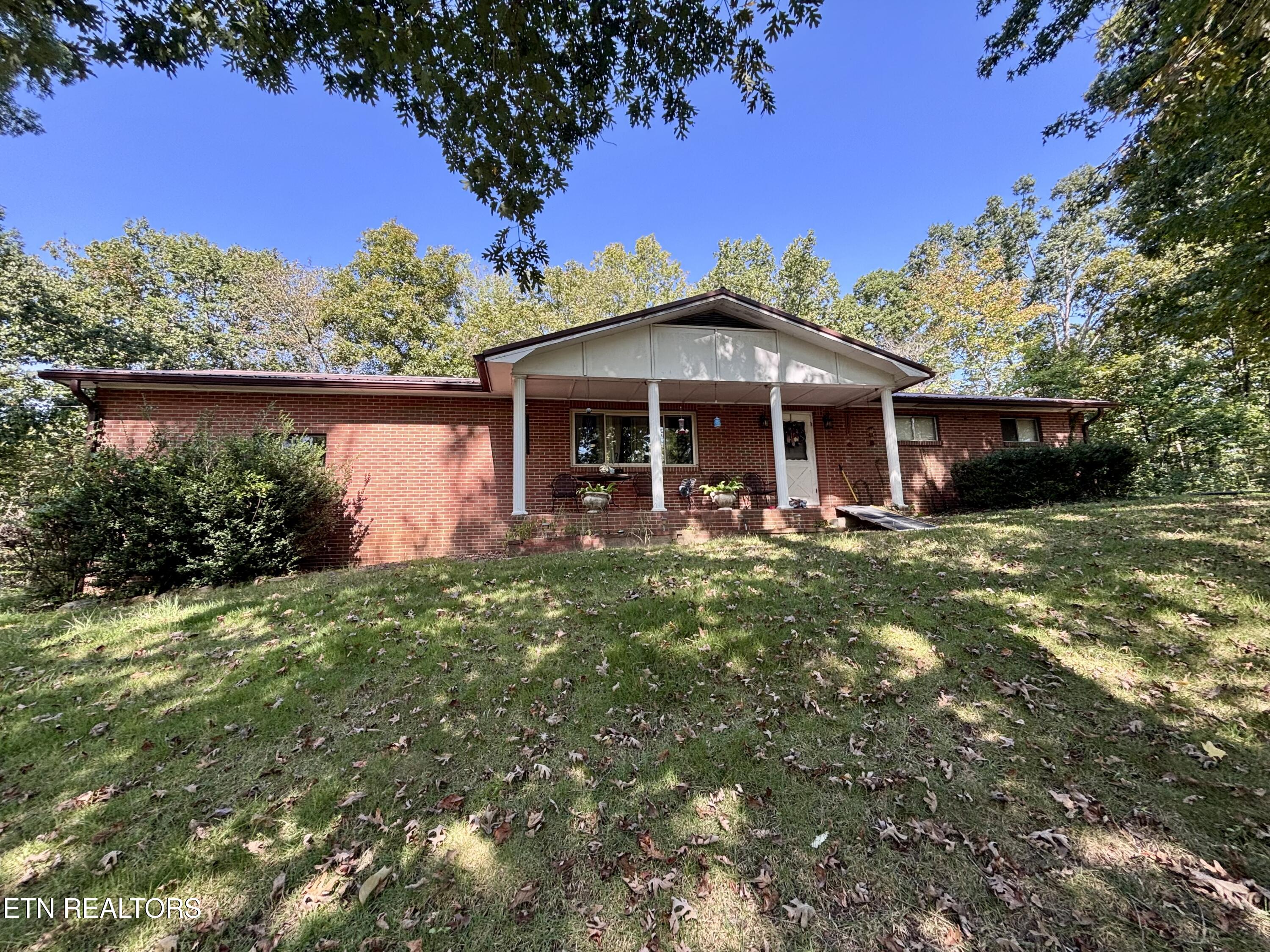 145 Scott Rd