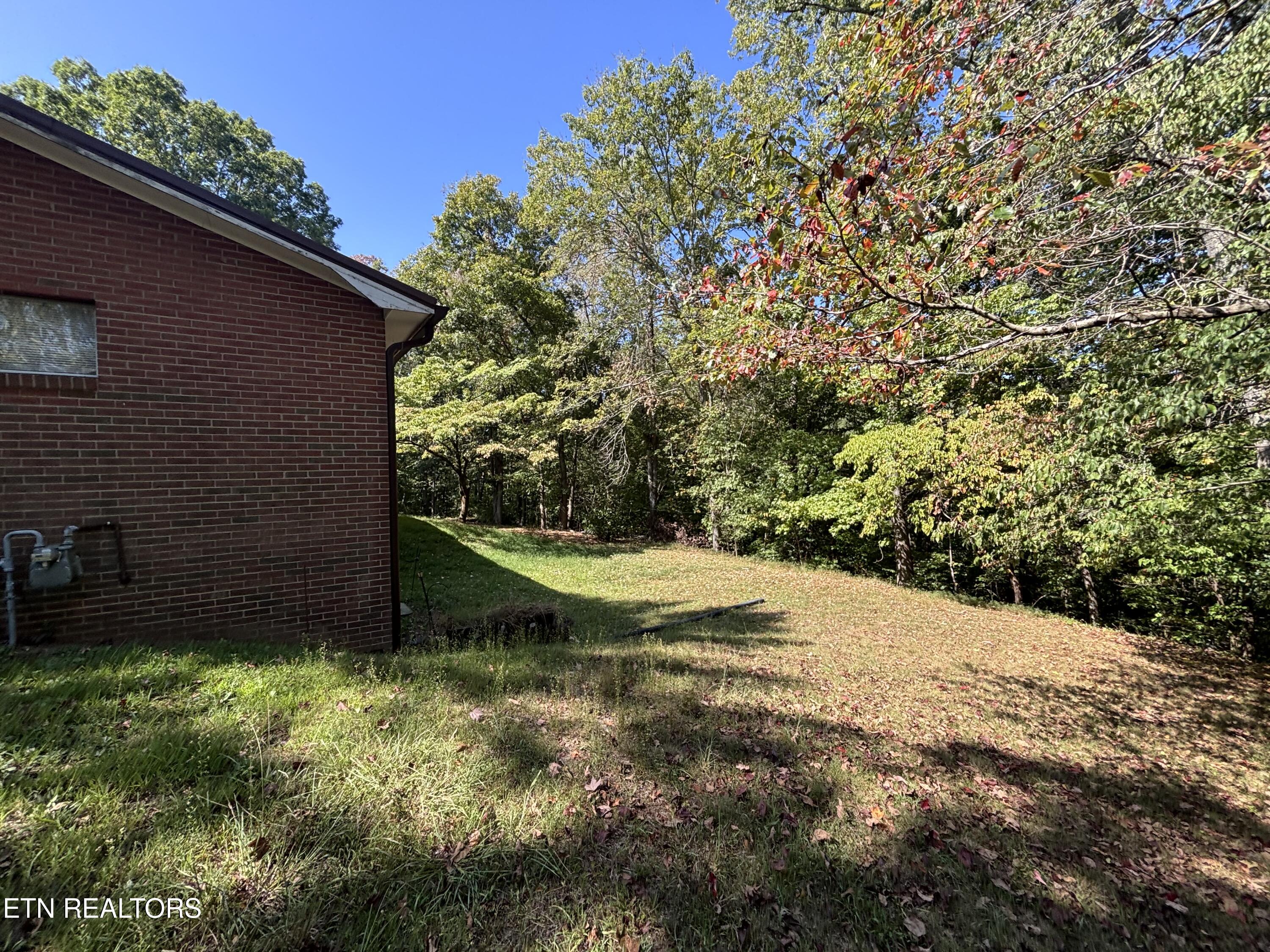 145 Scott Rd