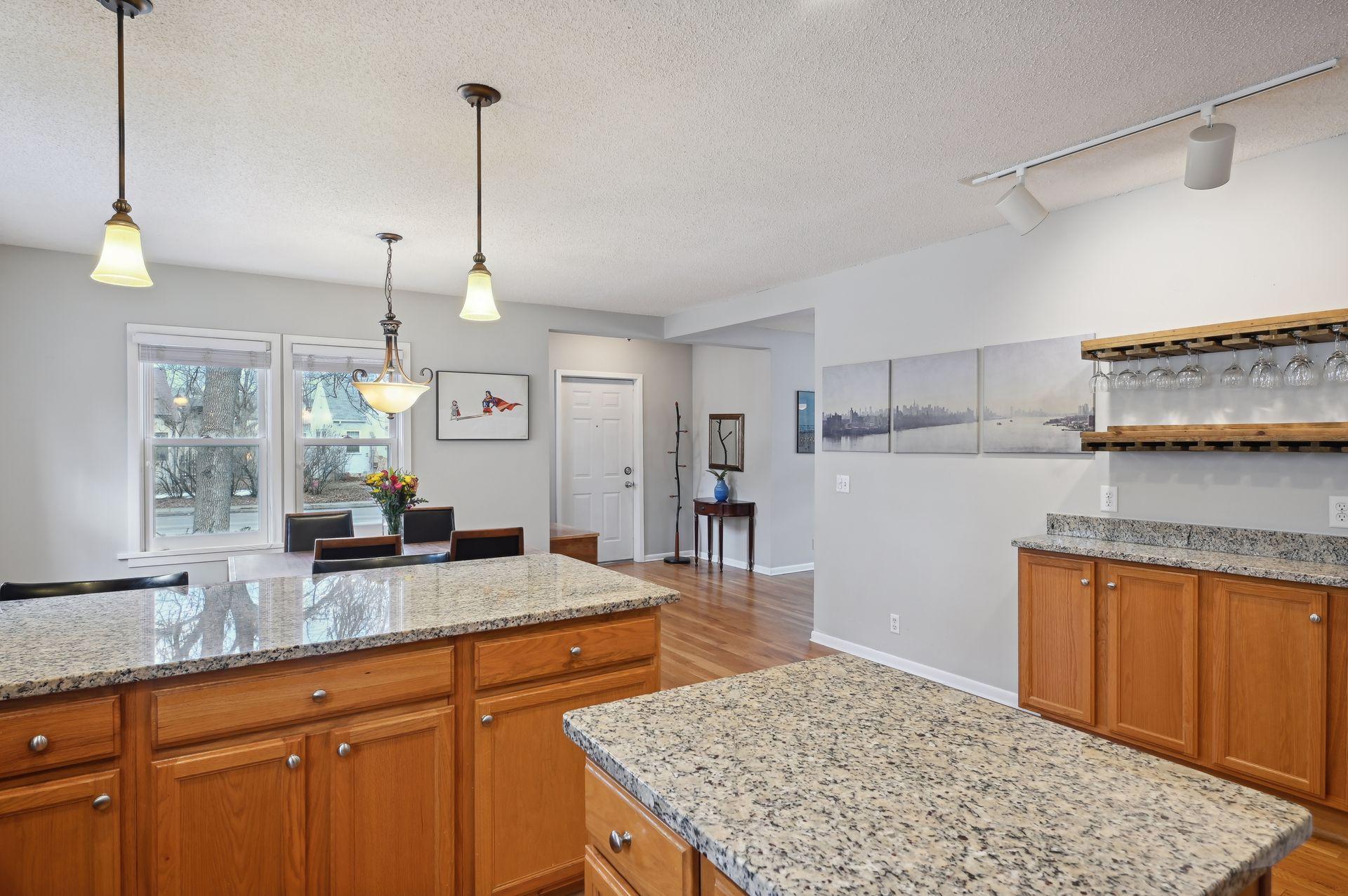 303 E Diamond Lake Road