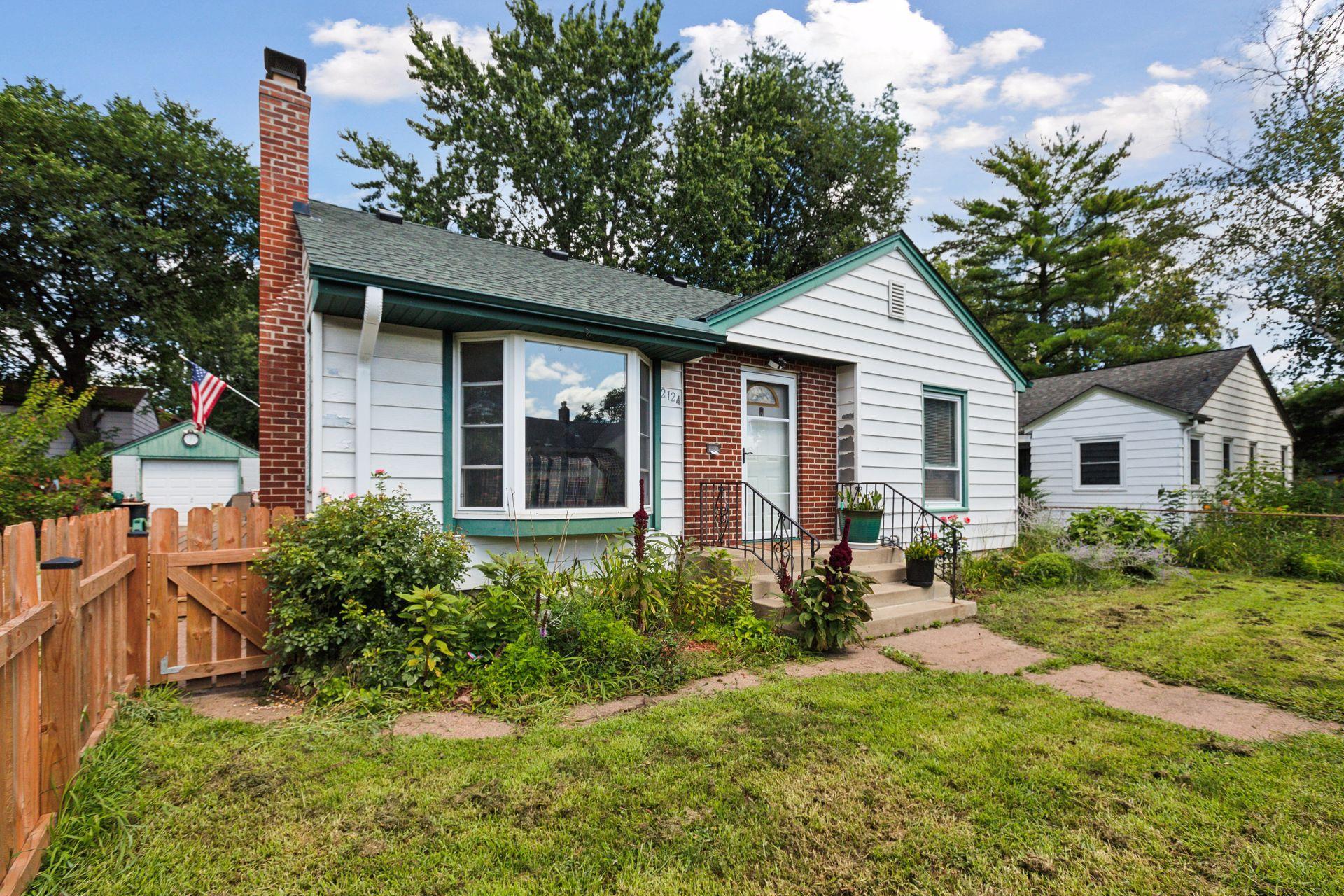 2124 E 36 1/2 Street