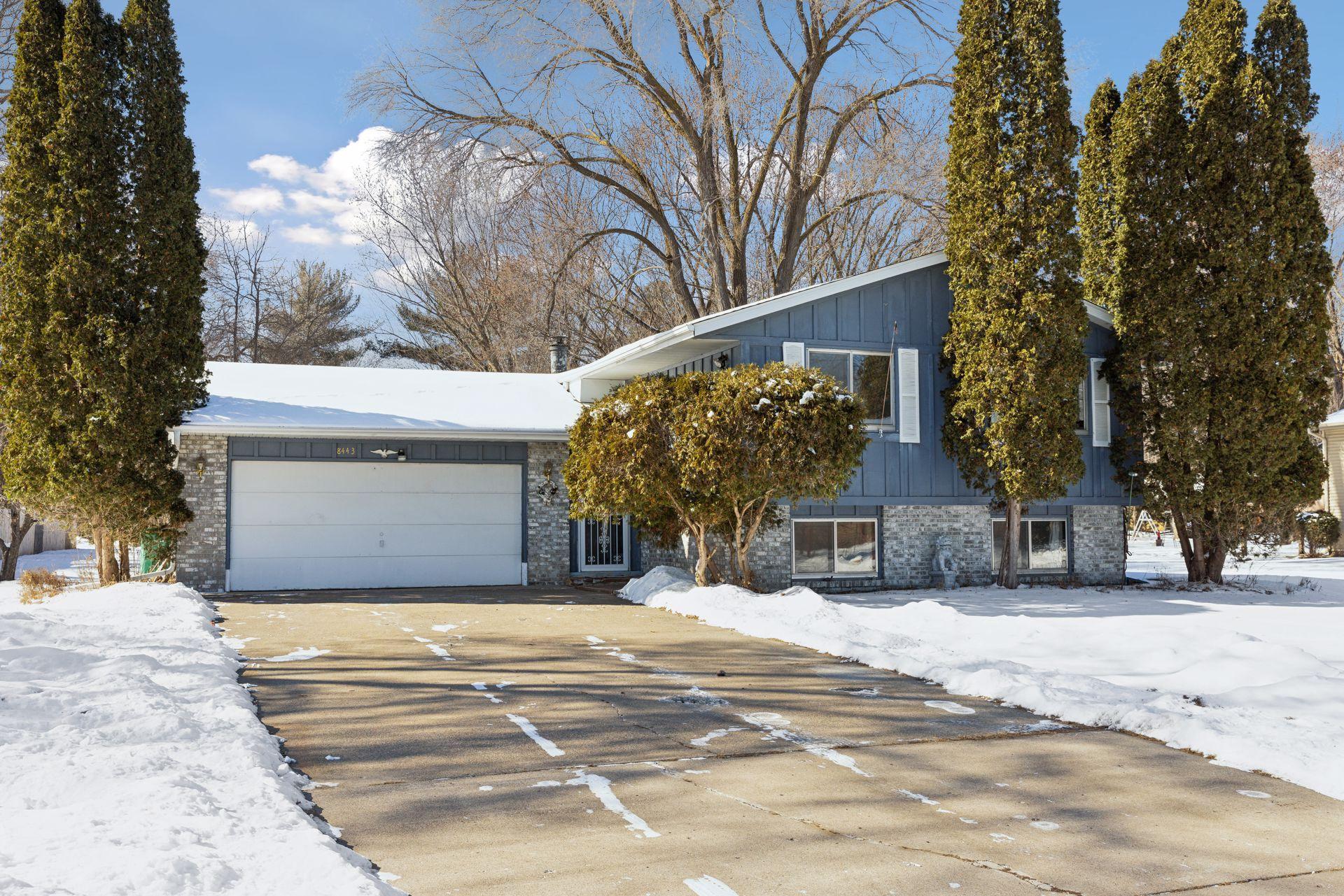 8443 Fairfield Road