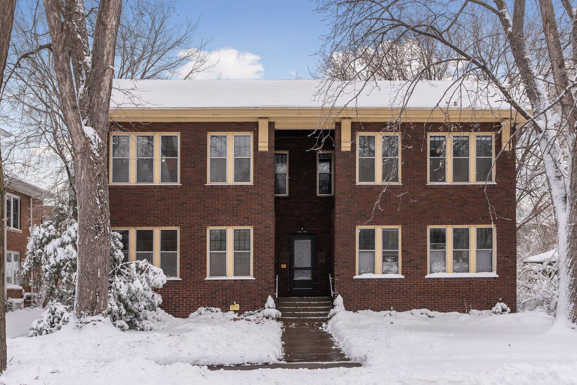 717 5th Street SE Unit: 4