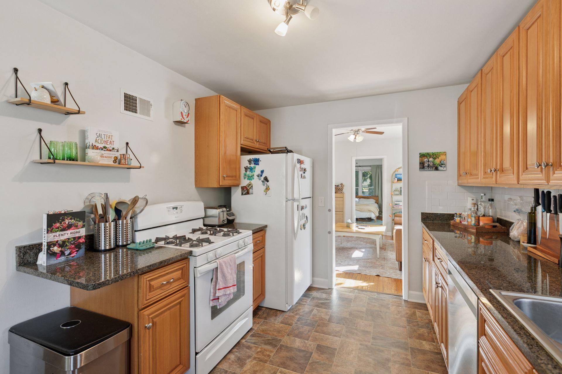 2410 Quincy Street NE