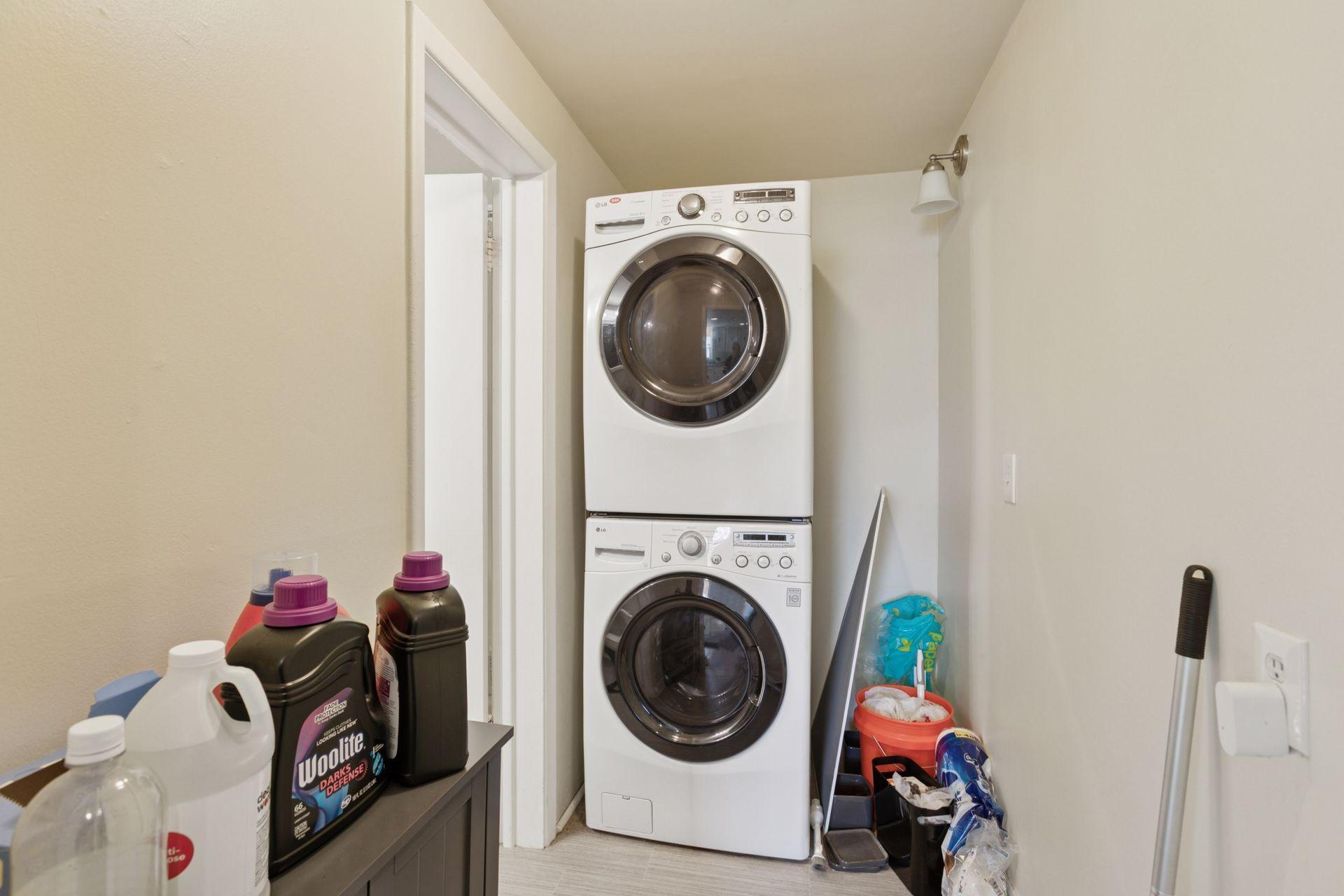 2410 Quincy Street NE