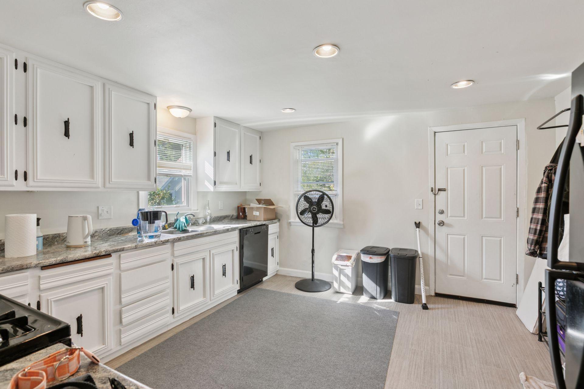 2410 Quincy Street NE