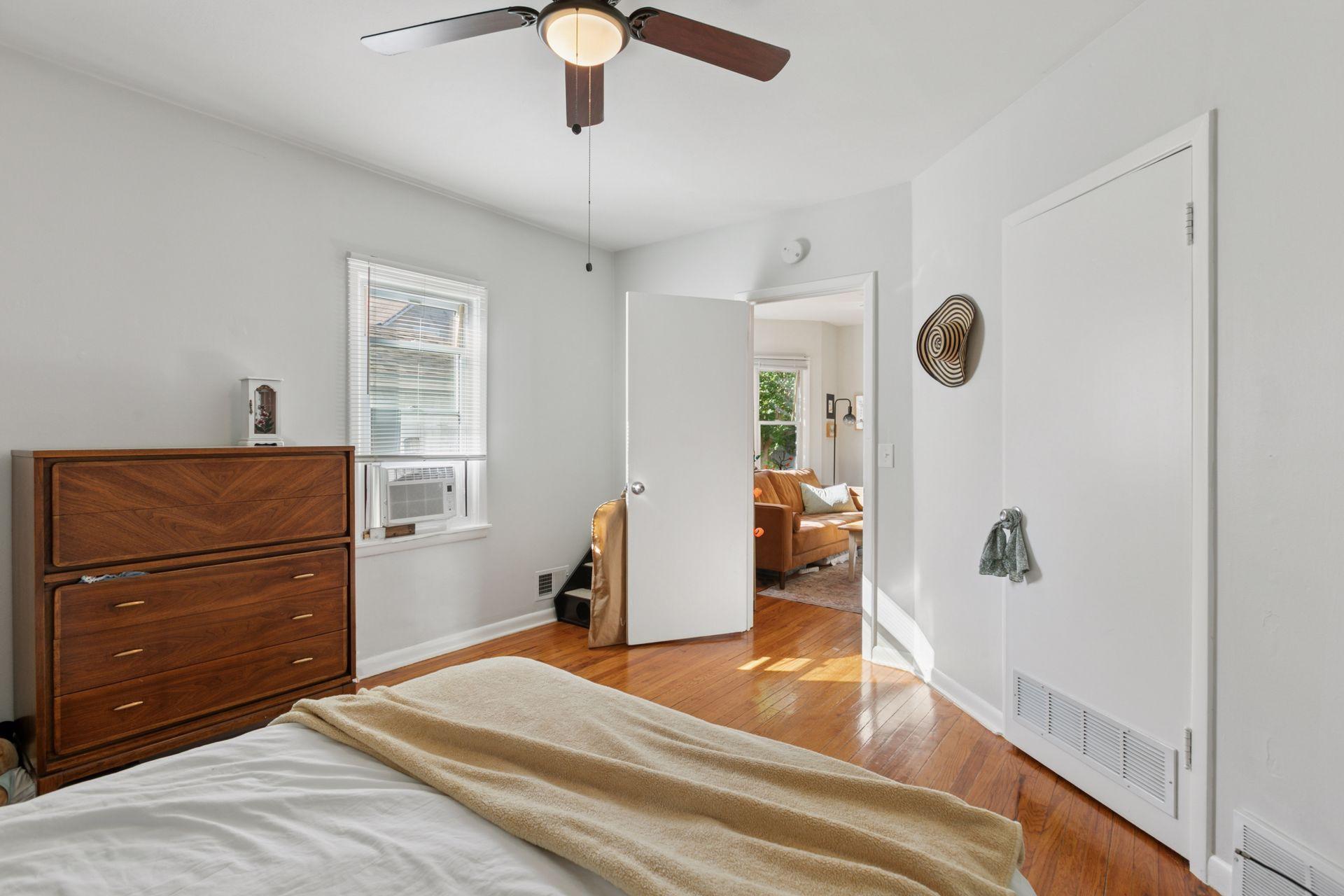 2410 Quincy Street NE