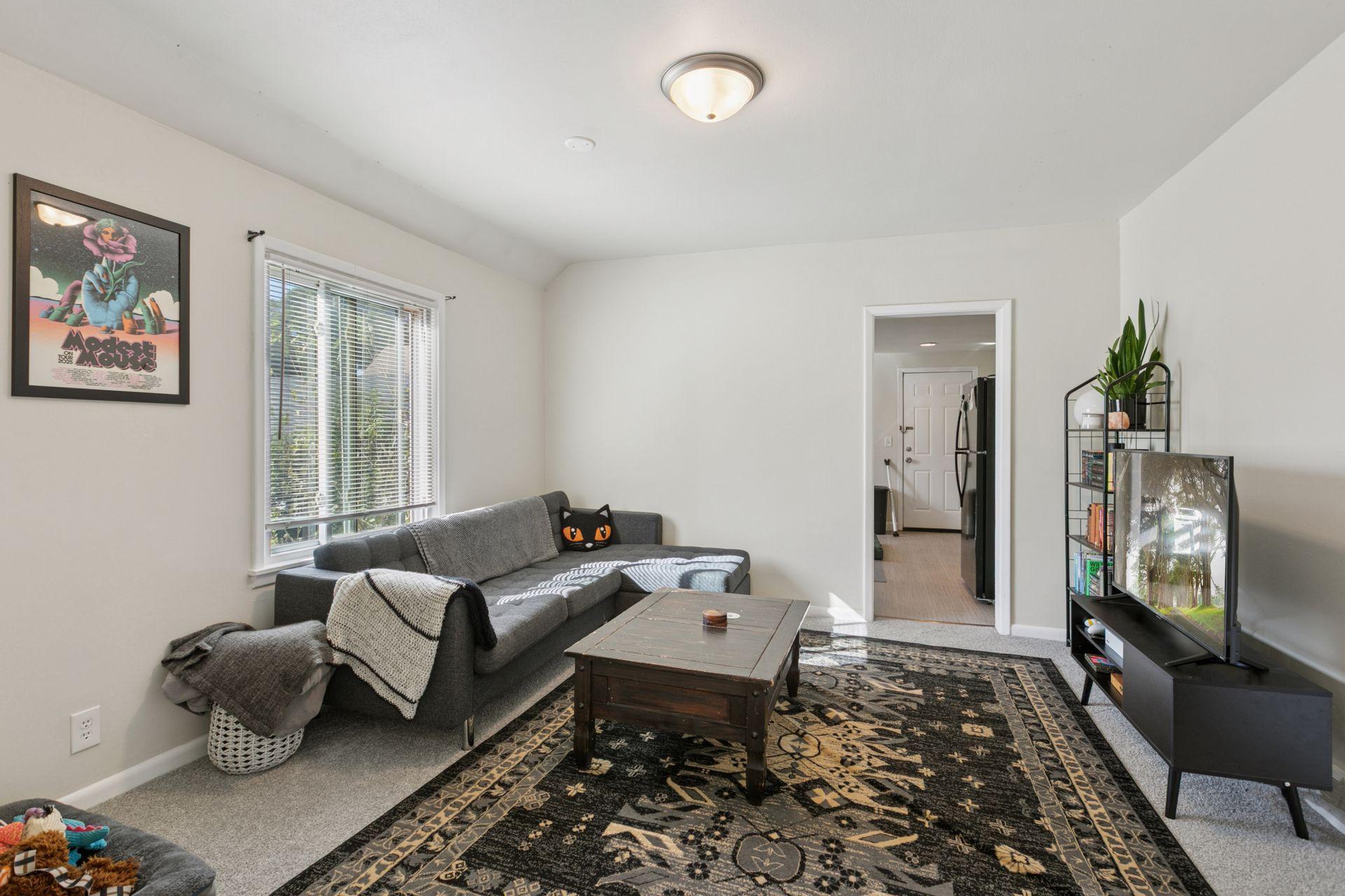 2410 Quincy Street NE