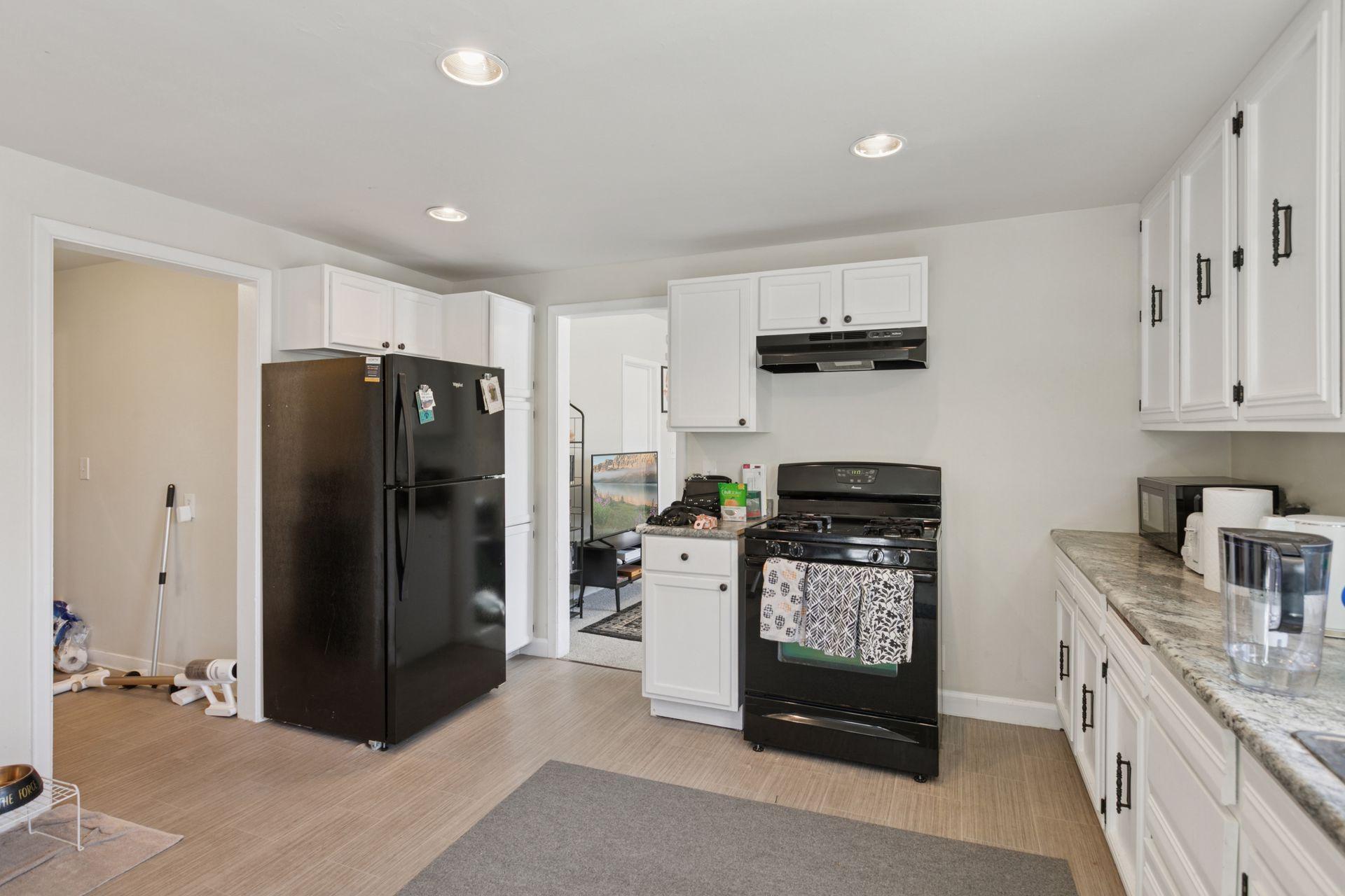 2410 Quincy Street NE