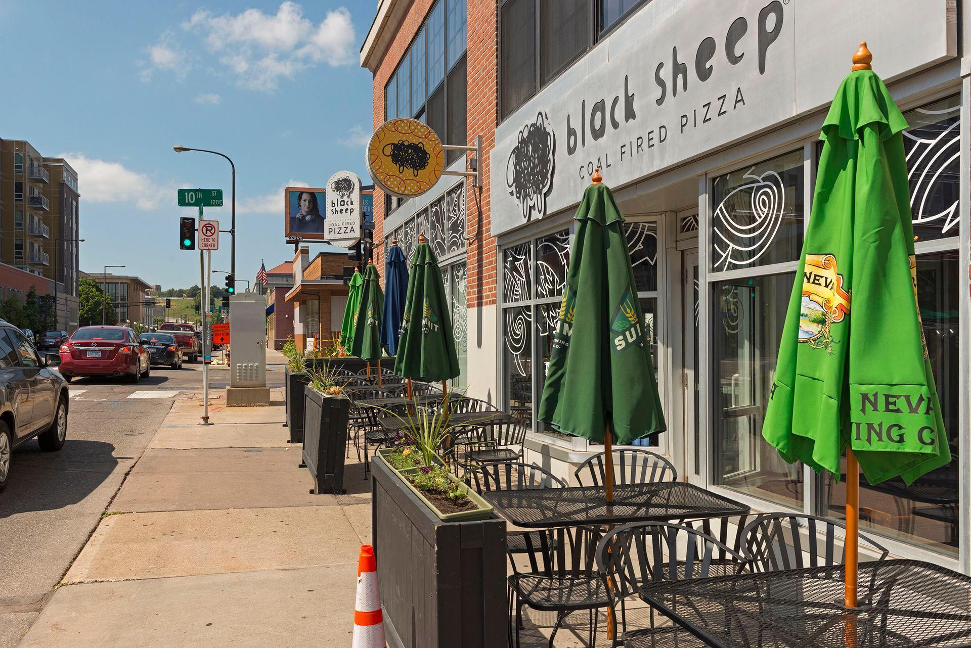 78 10th Street E Unit: 1710