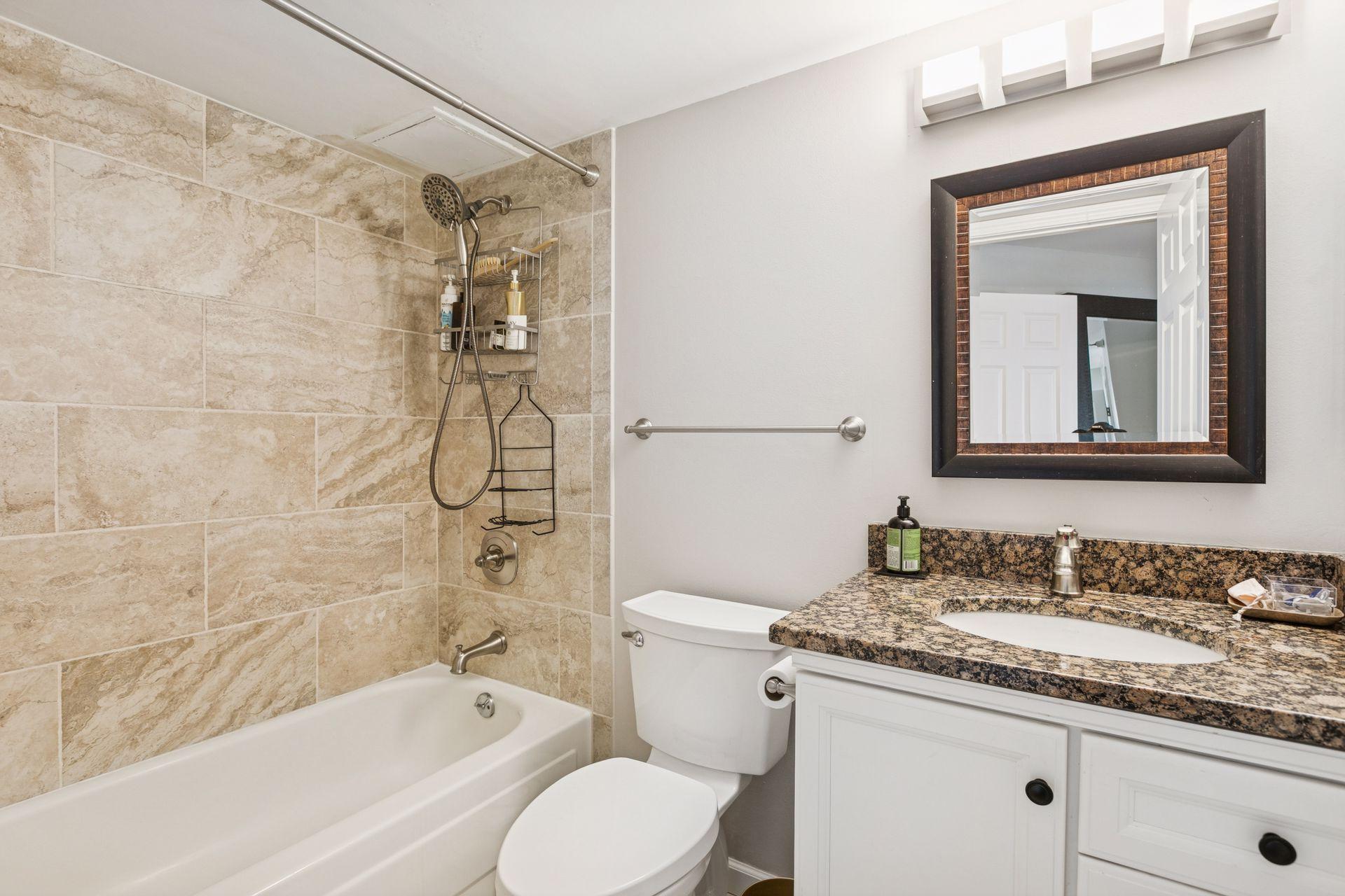 78 10th Street E Unit: 1710