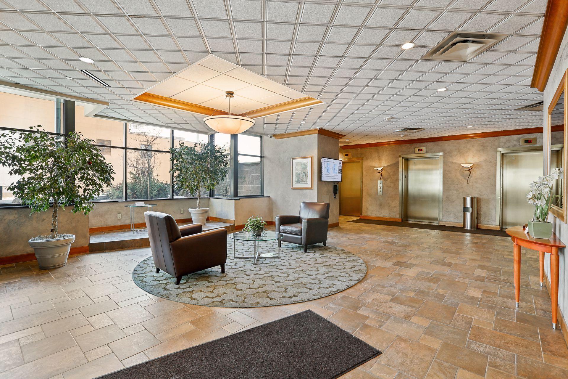 78 10th Street E Unit: 1710