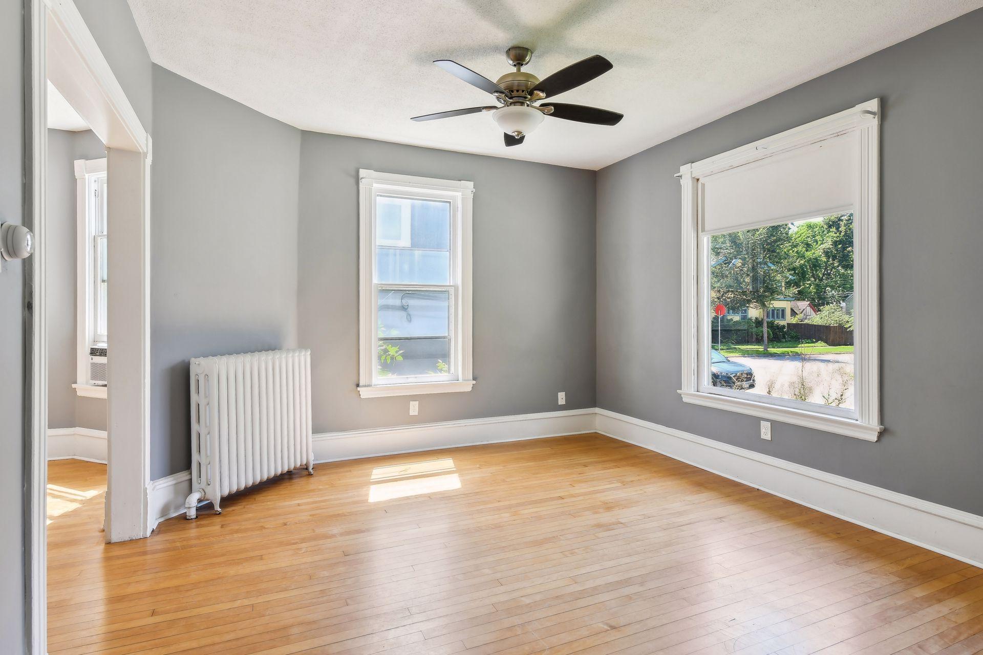 1947 Fillmore Street NE