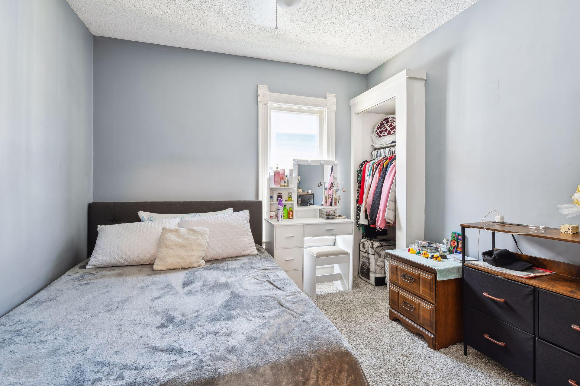 1947 Fillmore Street NE