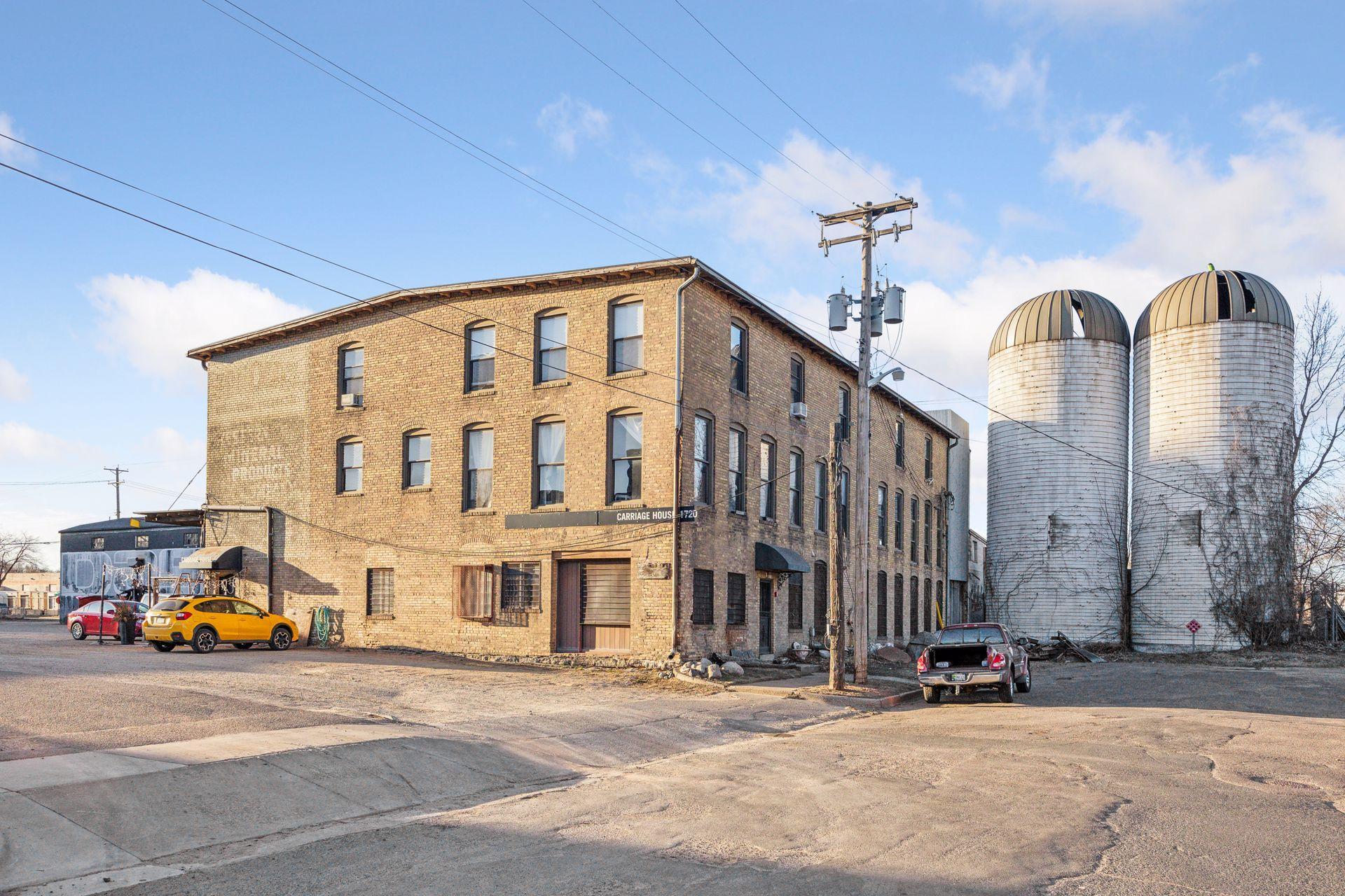 1947 Fillmore Street NE