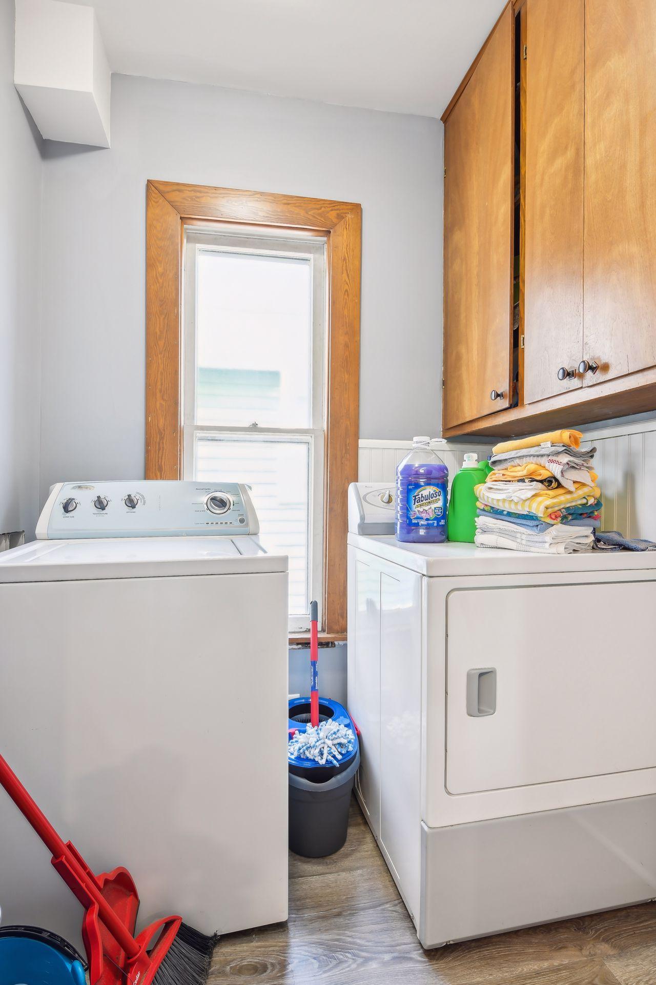 1947 Fillmore Street NE