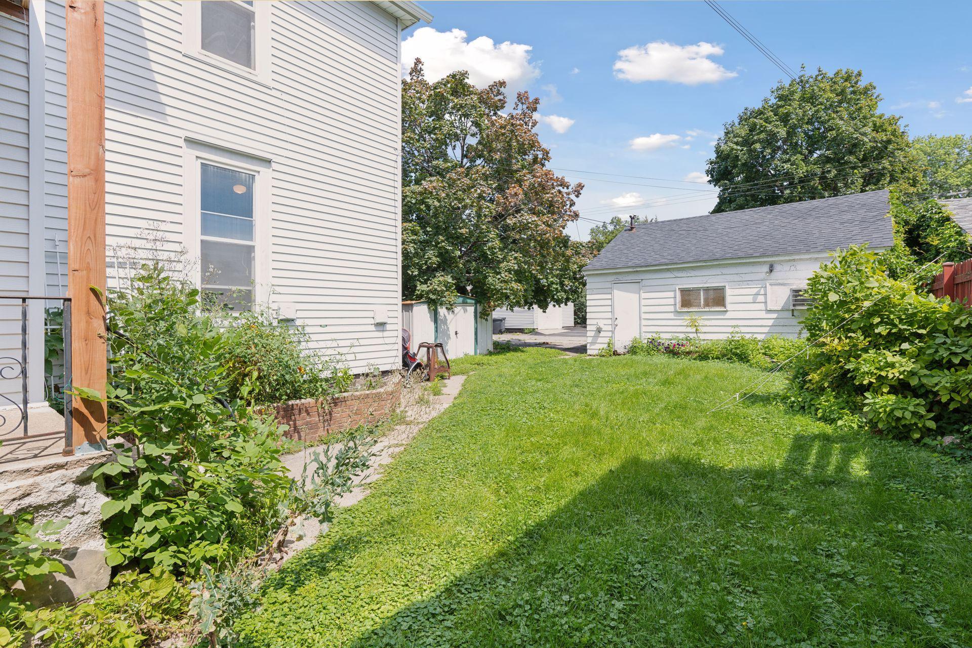 1947 Fillmore Street NE