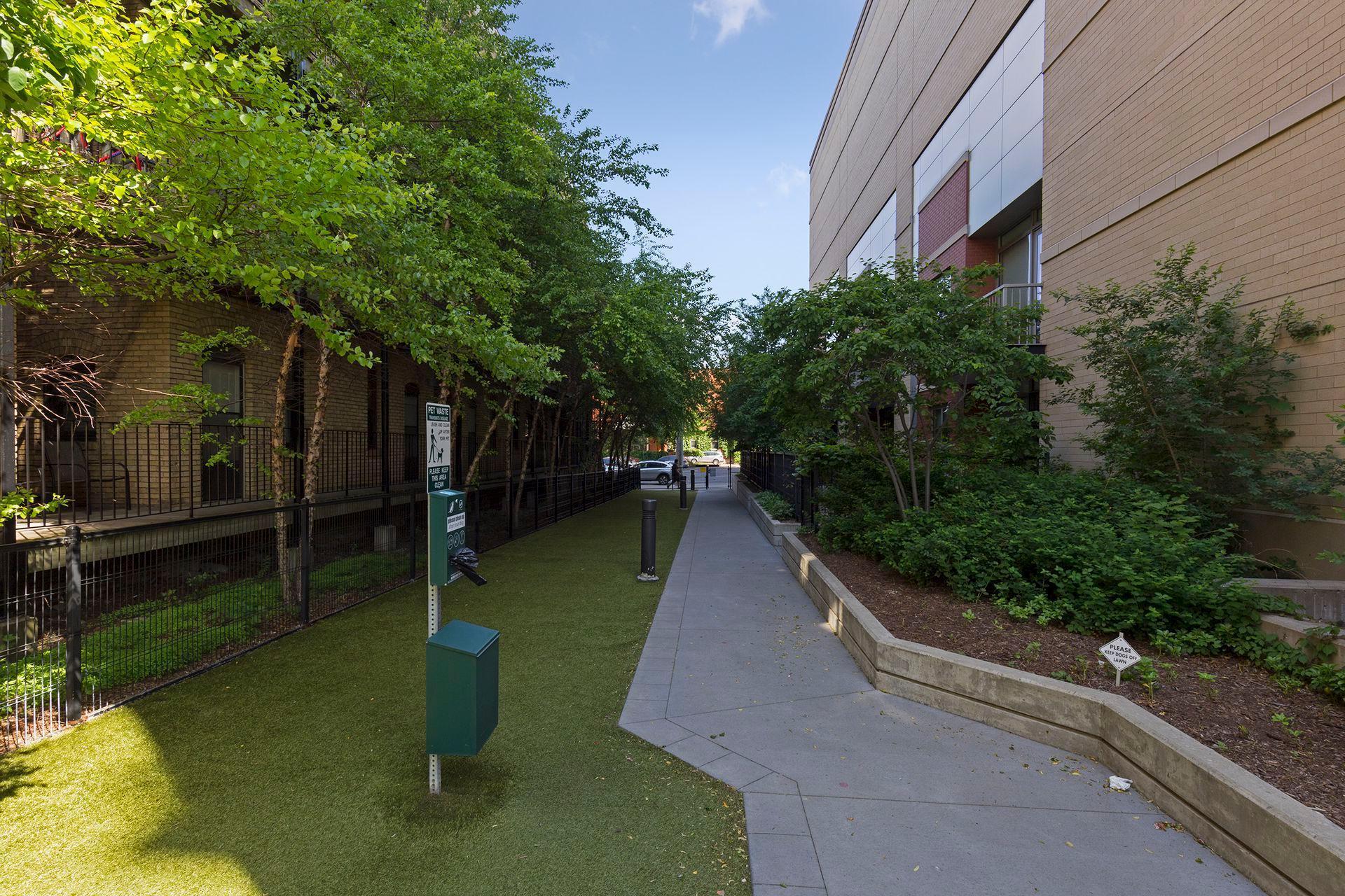 929 Portland Avenue Unit: 902