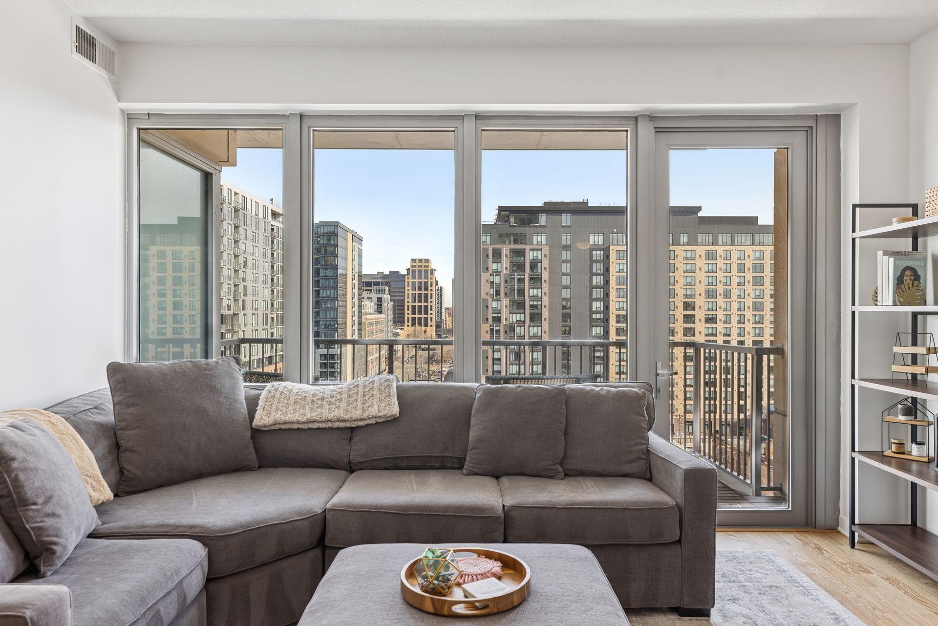 929 Portland Avenue Unit: 902