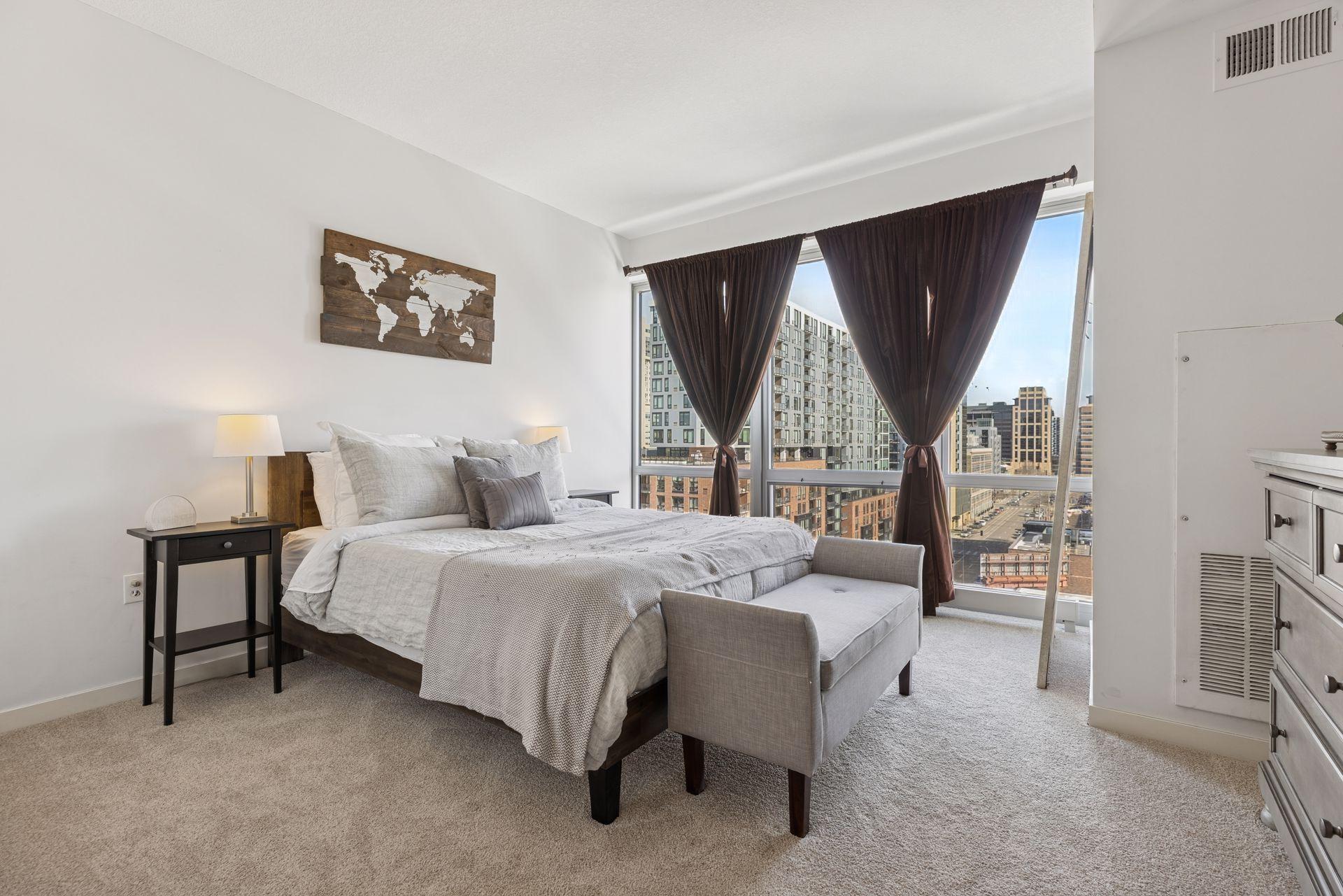 929 Portland Avenue Unit: 902