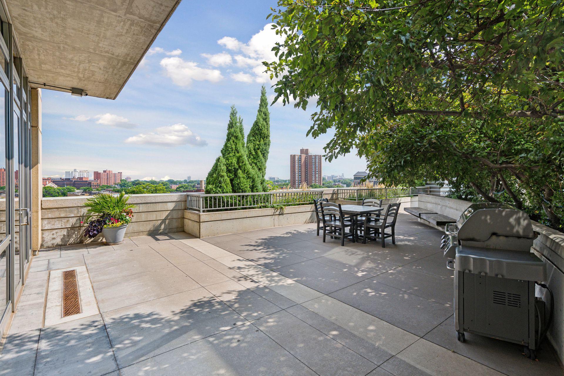 929 Portland Avenue Unit: 902