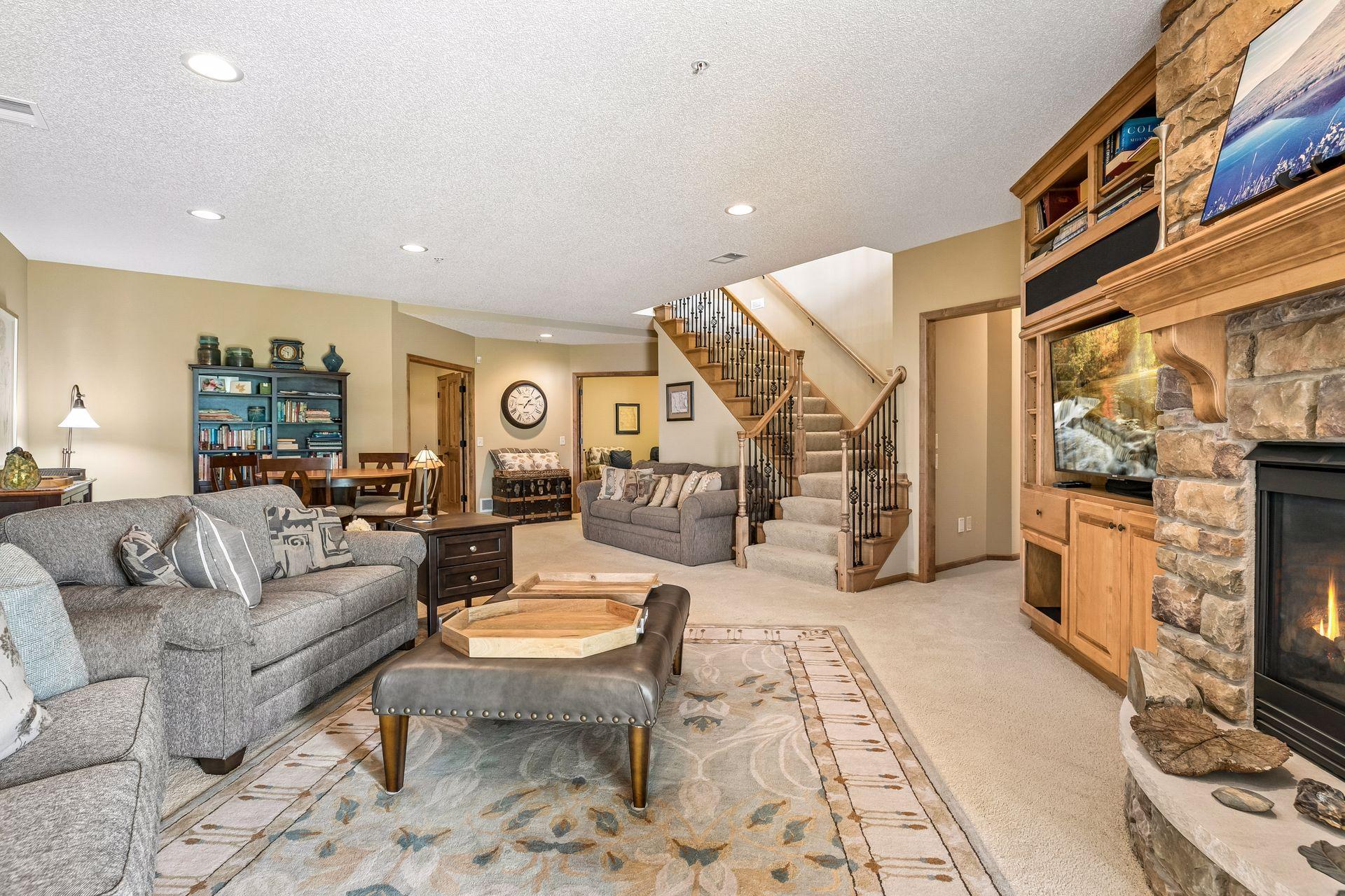 10102 Indigo Drive
