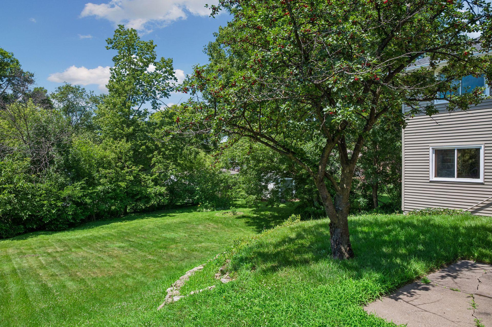 3104 Silver Lake Road NE