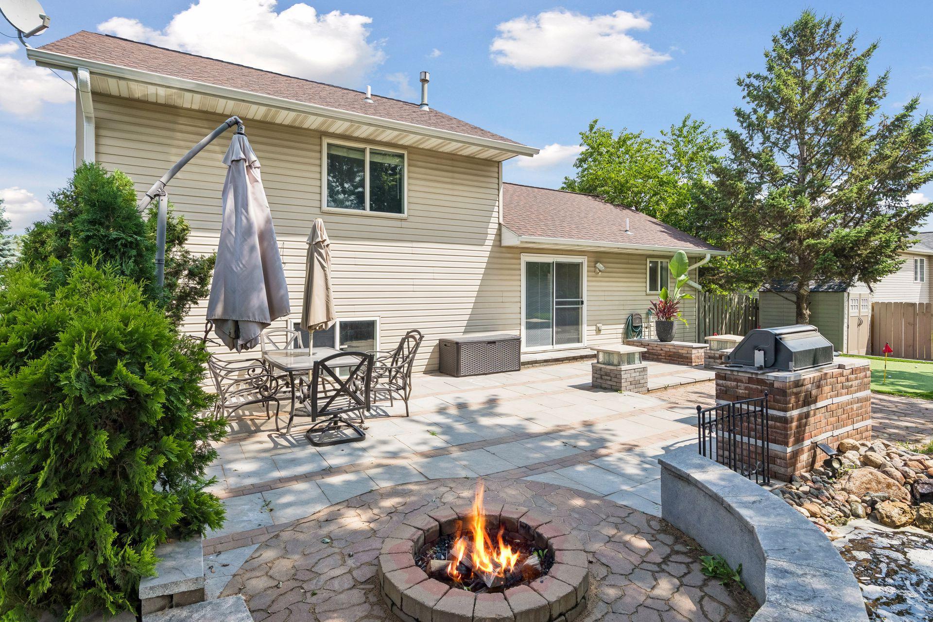 15944 Cascade Path