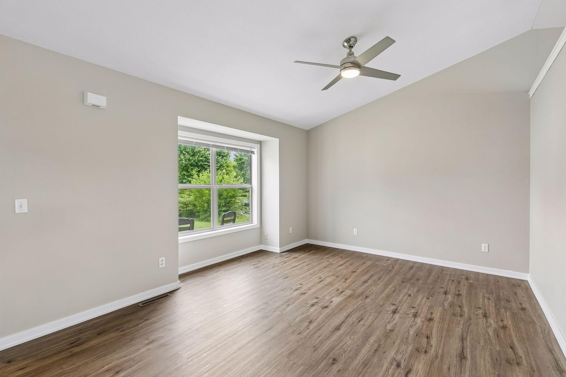 15944 Cascade Path