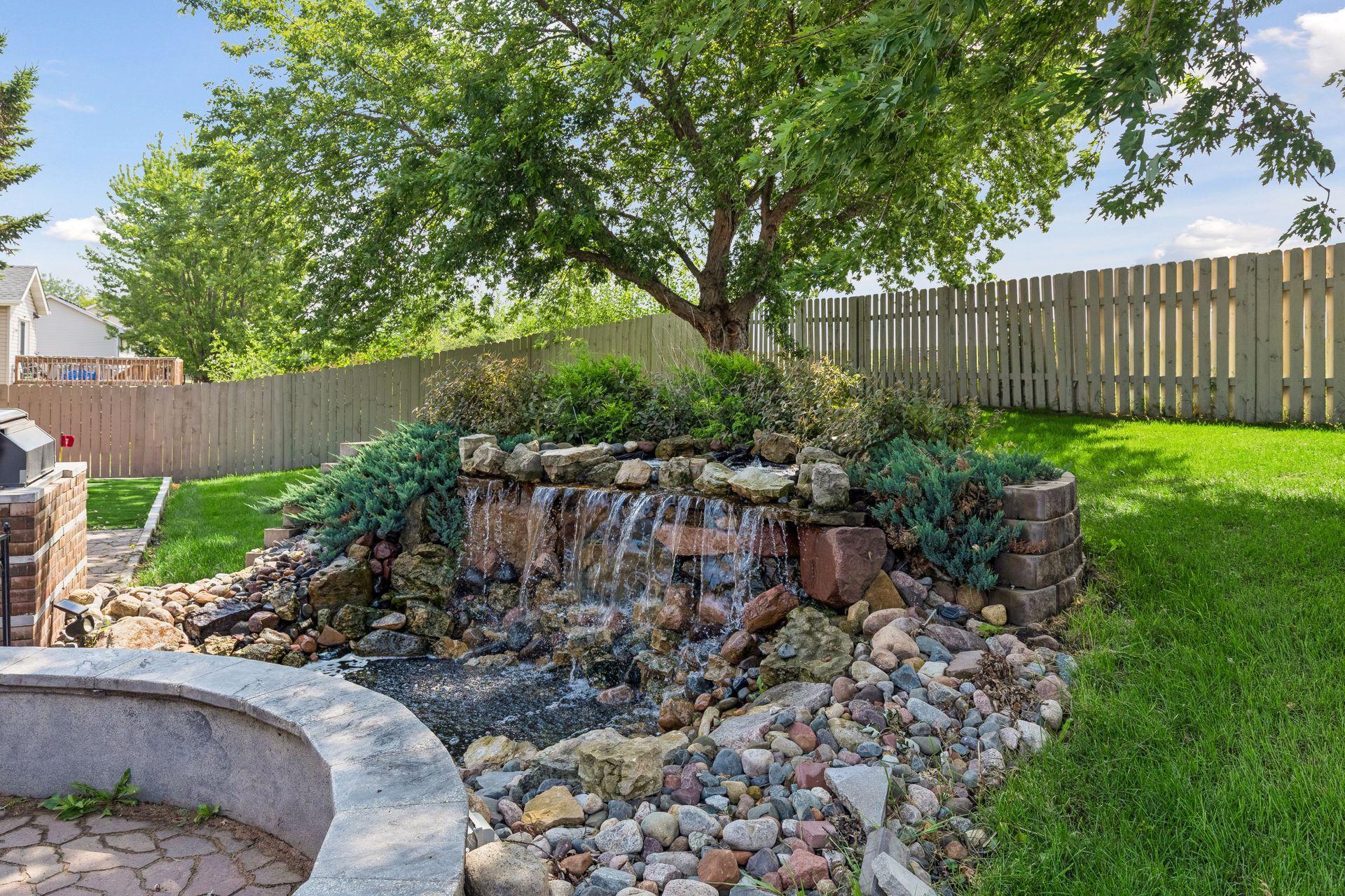 15944 Cascade Path