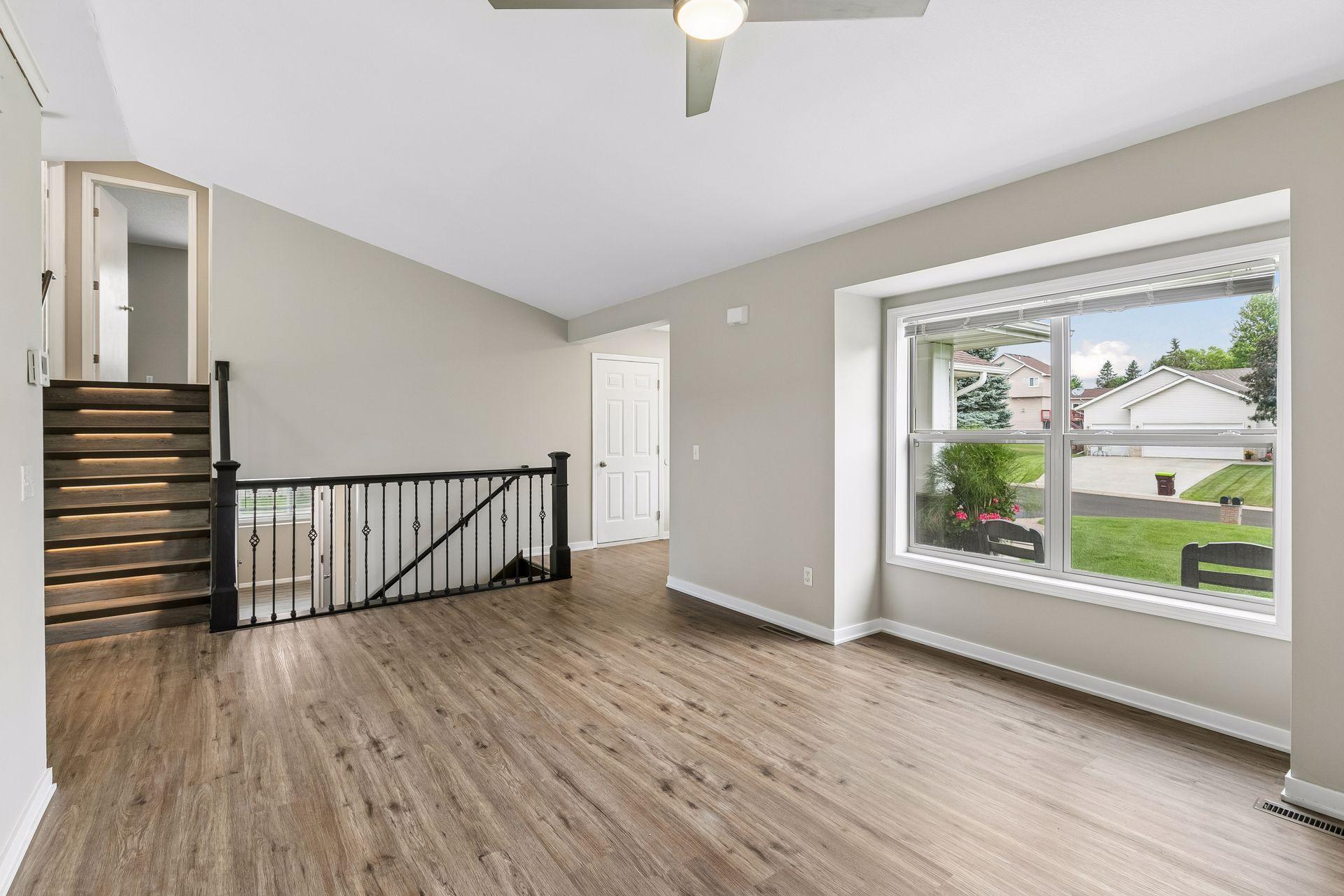 15944 Cascade Path