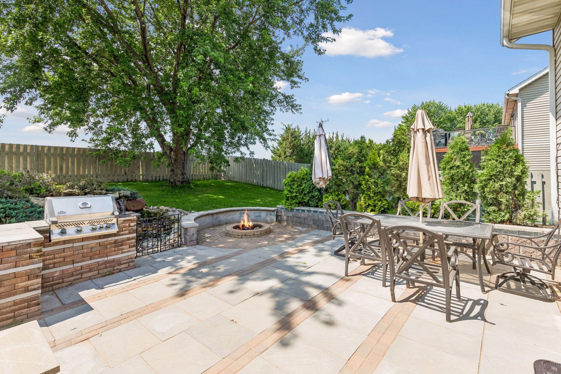 15944 Cascade Path