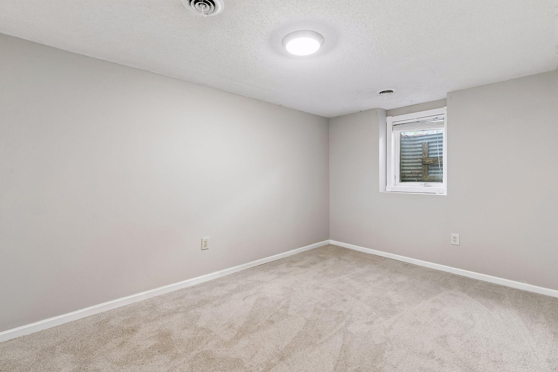 15944 Cascade Path