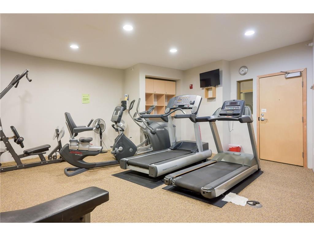 7601 Aldrich Avenue S Unit: 215