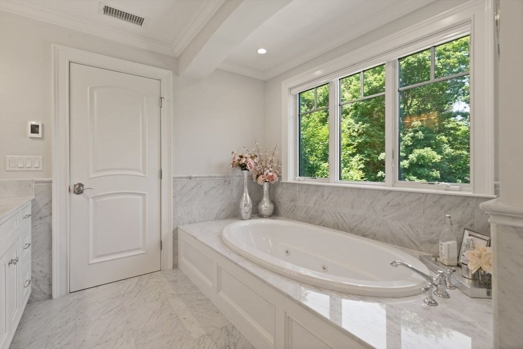 12 Saint Thomas More Dr