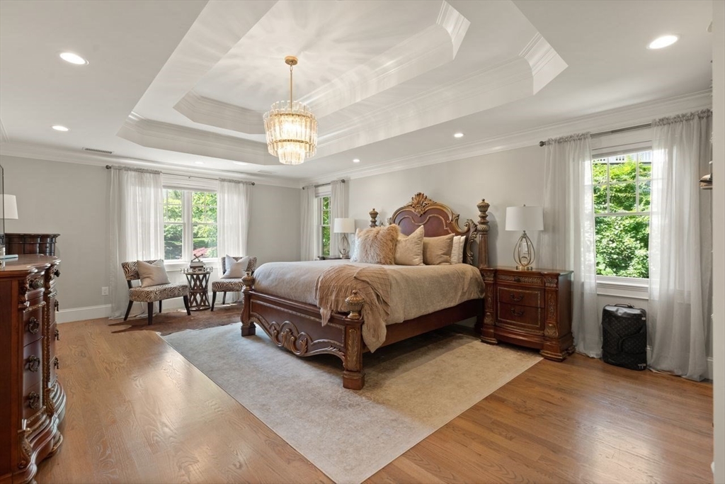 12 Saint Thomas More Dr