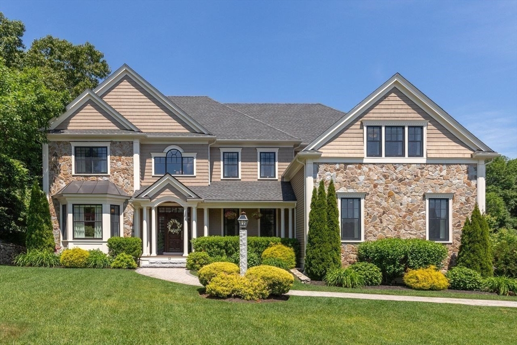 12 Saint Thomas More Dr
