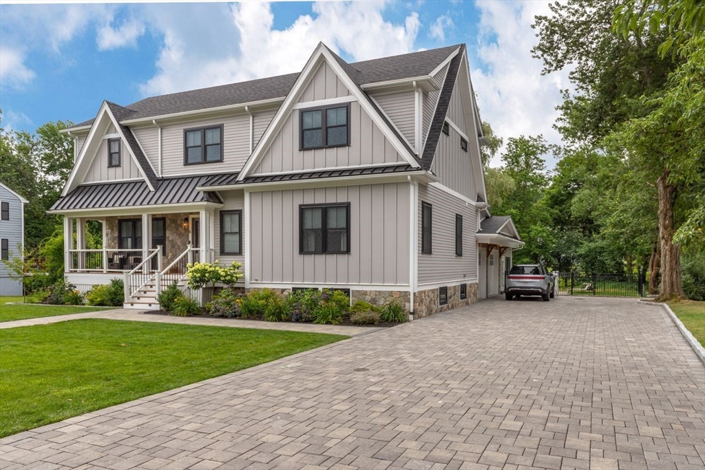 6 Pocahontas Dr