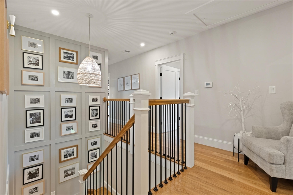 6 Pocahontas Dr