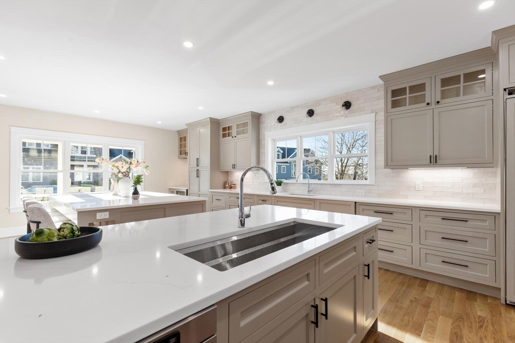 20 Bellevue Ave
