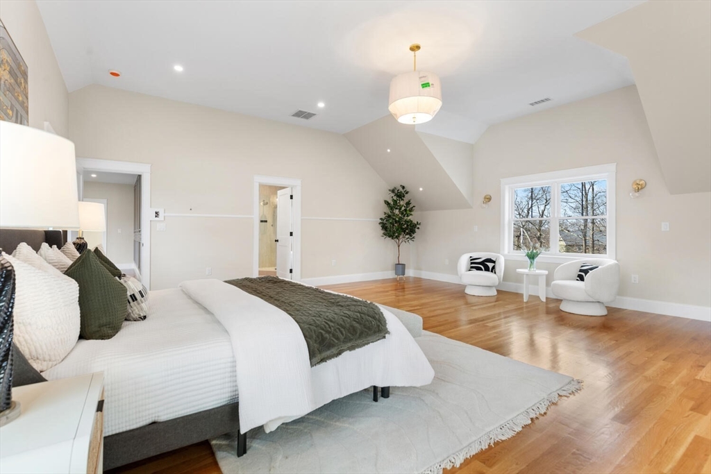 20 Bellevue Ave