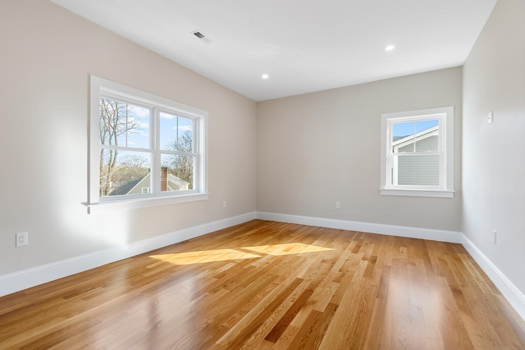 20 Bellevue Ave