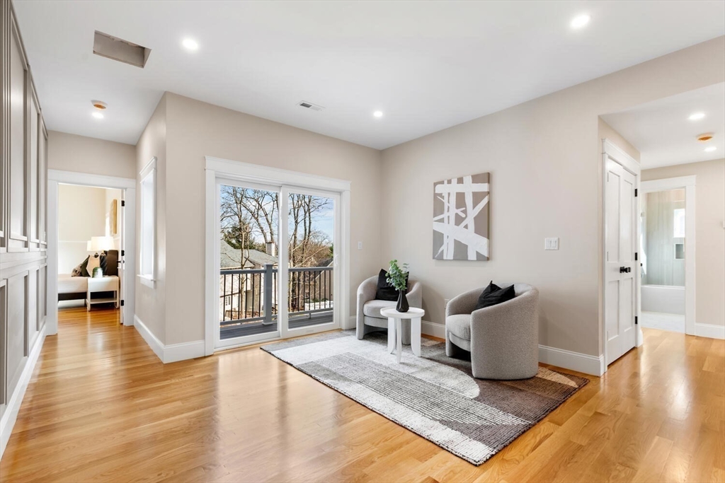 20 Bellevue Ave