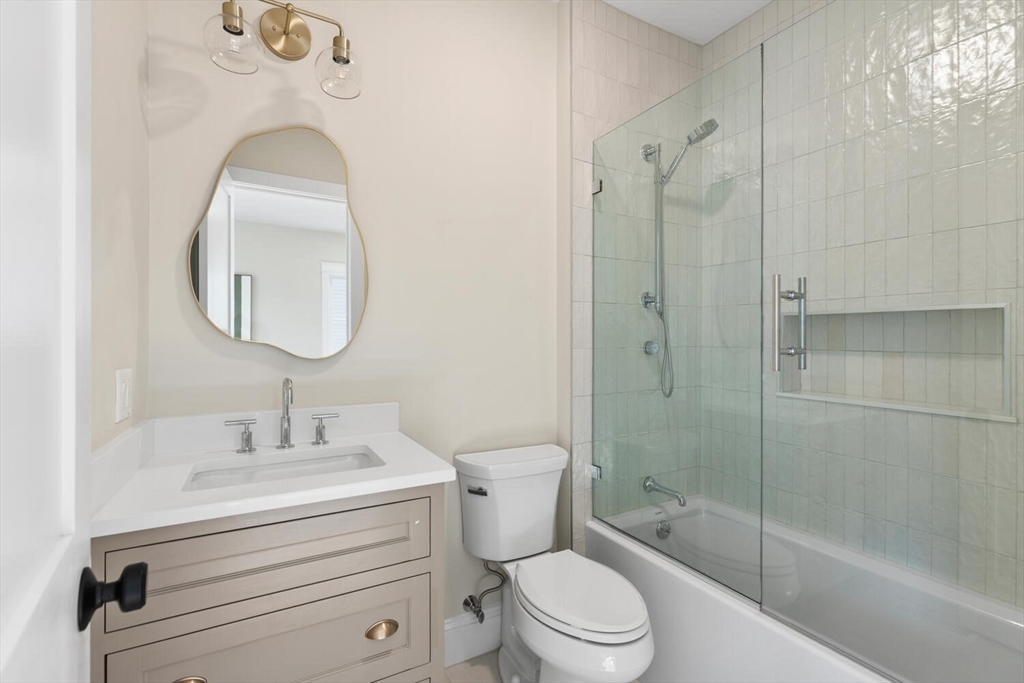 20 Bellevue Ave